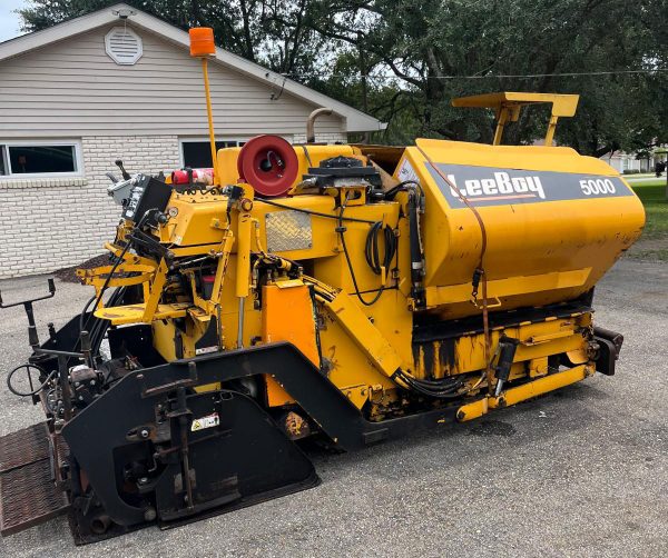 Leeboy 5000 Paver