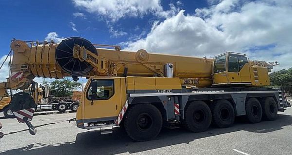 Liebherr LTM 1220-5.2 Mobile Crane Liebherr LTM 1220-5.2 Mobile Crane