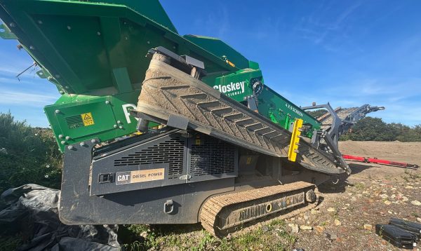 McCloskey R70 Scalping Screen