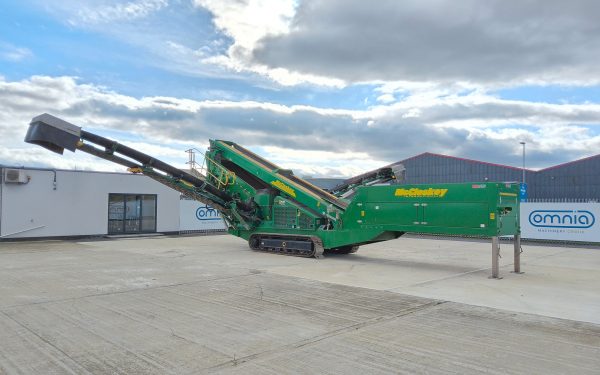 McCloskey S110 Incline Screen