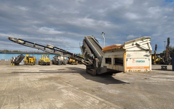 Metso ST4.8 Incline Screen