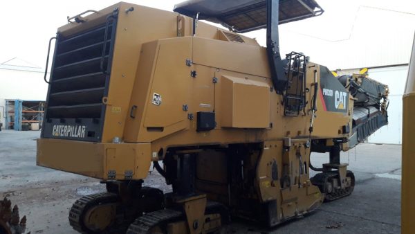 Caterpillar PM-200 Road Planer