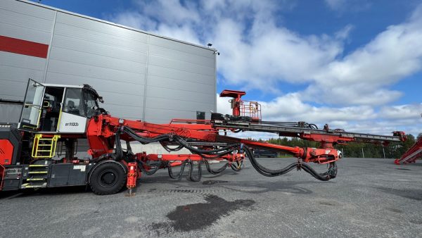 Sandvik DT1132i Underground Rock Drill Sandvik DT1132i Underground Rock Drill