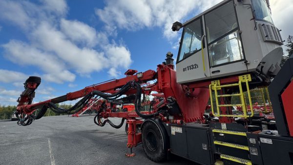 Sandvik DT1132i Underground Rock Drill Sandvik DT1132i Underground Rock Drill