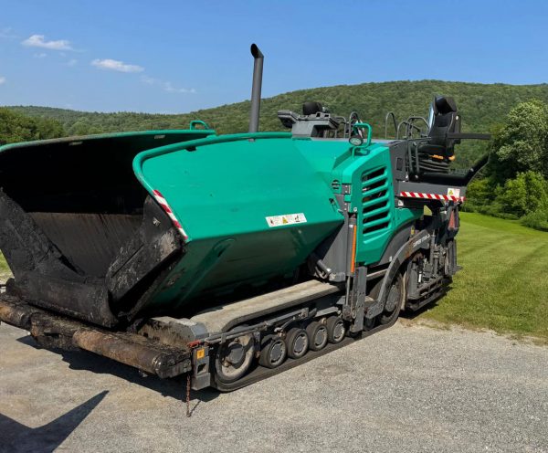 Vogele Super 1700-3i Paver Vogele Super 1700-3i Paver