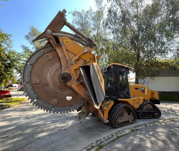 Vermeer RTX1250i2 Trencher Vermeer RTX1250i2 Trencher