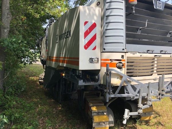 Wirtgen W 220 i Cold Planer