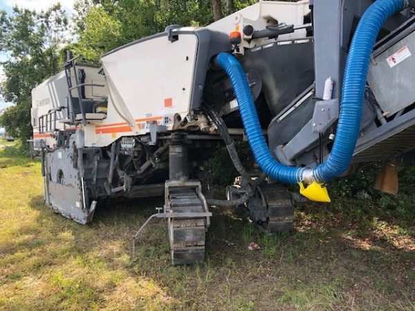 Wirtgen W 220 i Cold Planer