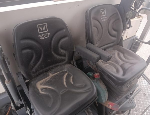 Wirtgen W 200 i Road Planer