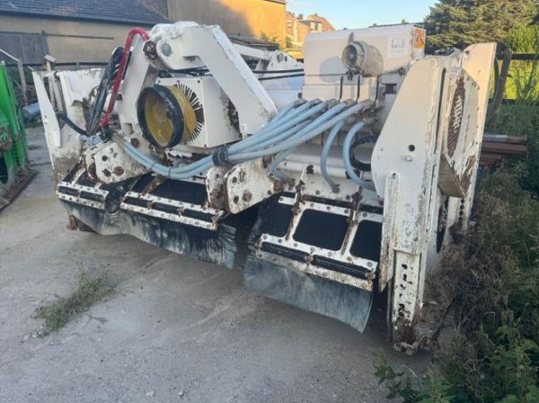 Wirtgen WS 250 Soil Stabilizer Wirtgen WS 250 Soil Stabilizer