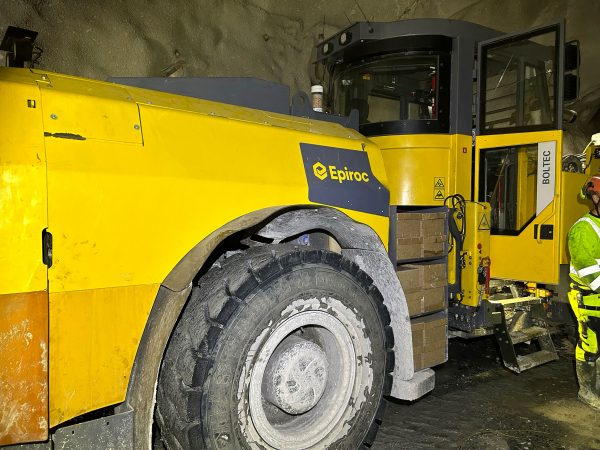 Atlas Copco Boltec E Undergound Rock Drill Atlas Copco Boltec E Undergound Rock Drill