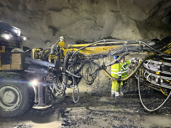 Atlas Copco Boltec E Undergound Rock Drill Atlas Copco Boltec E Undergound Rock Drill
