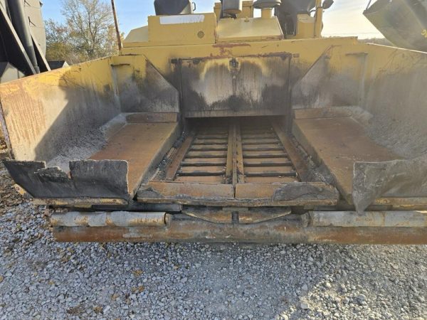 Caterpillar AP1055D Paver