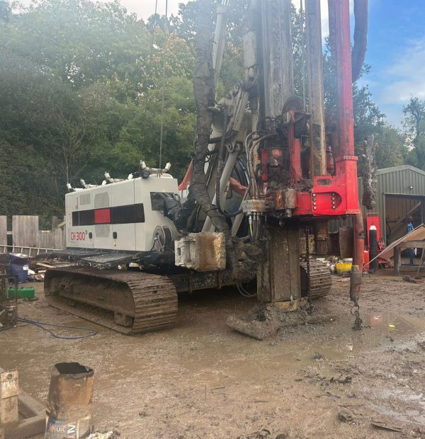 COMACCHIO CH 300 CFA Piling Rig COMACCHIO CH 300 CFA Piling Rig