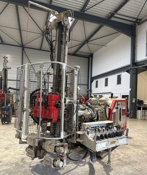 Comacchio MC6 Micro Piling Rig