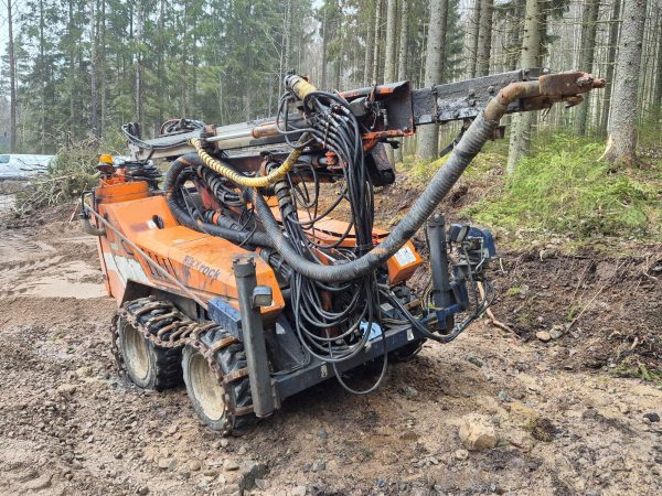 Tamrock Commando 120R Rock Drill