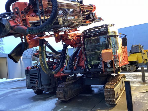 Sandvik DX800i Rock Drill Sandvik DX800i Rock Drill