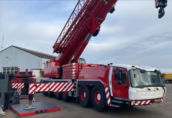 Grove GMK 6300L Mobile Crane