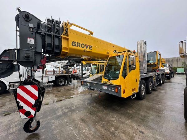 Grove TMS800-E Mobile Crane