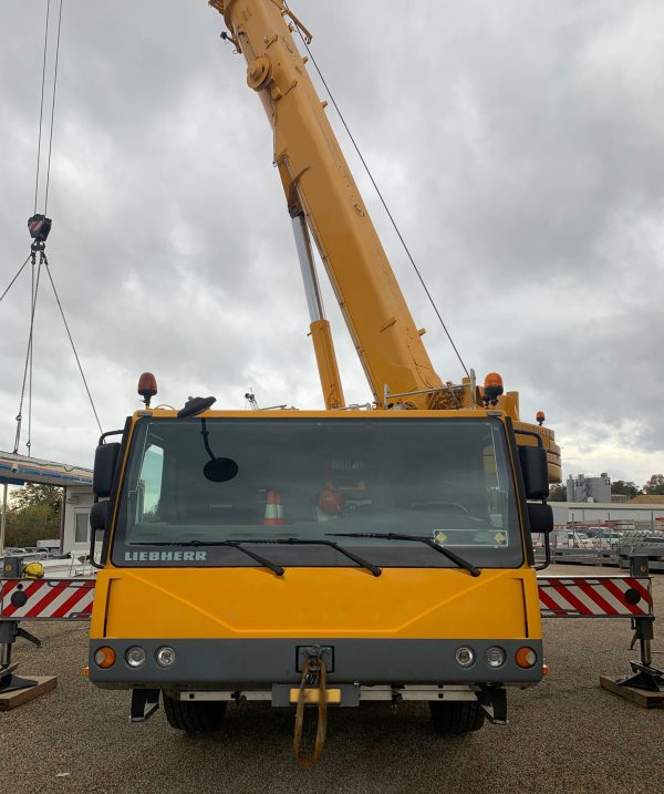 Liebherr LTM 1100-5.2 Mobile Crane