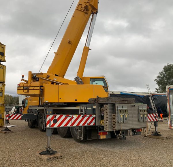 Liebherr LTM 1100-5.2 Mobile Crane