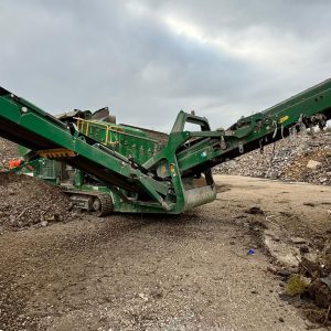 McCloskey R105 Scalping Screen McCloskey R105 Scalping Screen