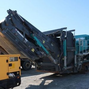 Powerscreen Warrior 2100 Triple Shaft Scalping Screen Powerscreen Warrior 2100 Triple Shaft Scalping Screen