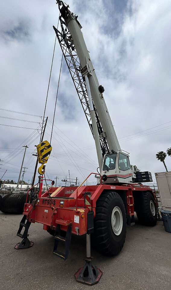 Link-Belt RTC-8090 Mobile Crane Link-Belt RTC-8090 Mobile Crane