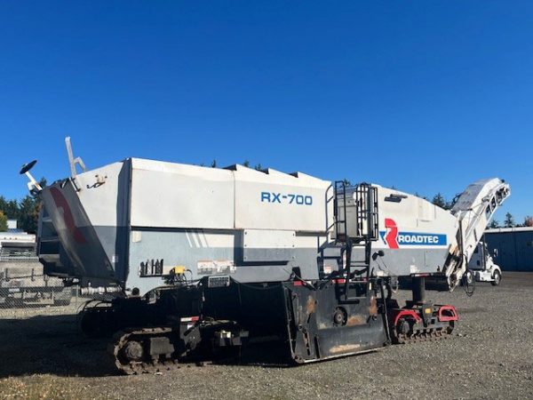 Roadtec RX-700 Cold Planer