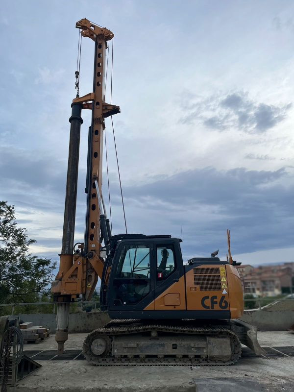 Tescar CF6 Rotary Piling Rig Tescar CF6 Rotary Piling Rig