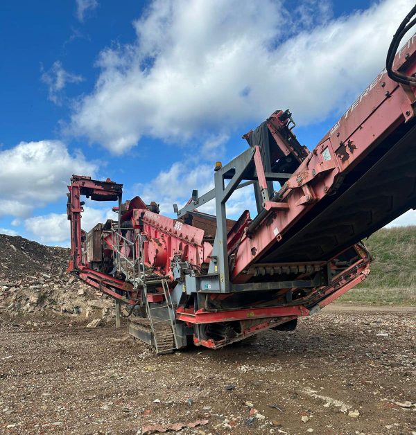 Terex Finlay 883 Scalping Screen