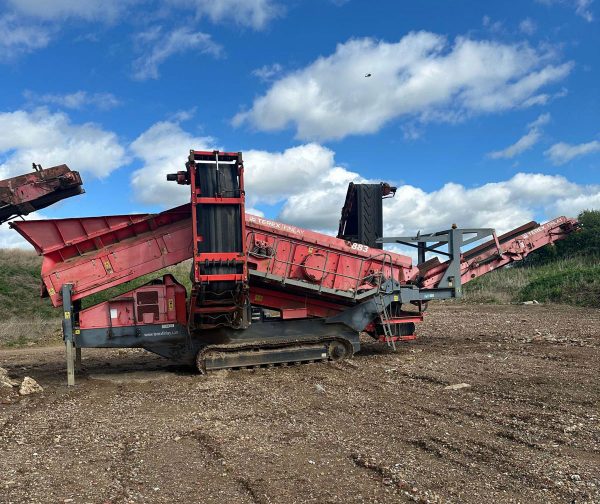 Terex Finlay 883 Scalping Screen