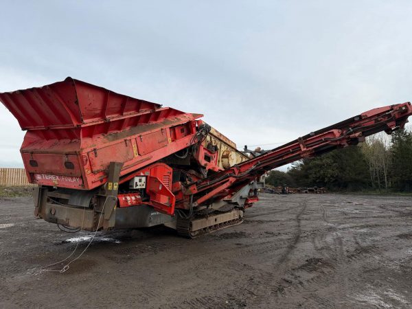 Terex Finlay 883 Scalping Screen Terex Finlay 883 Scalping Screen
