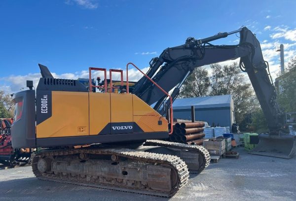 Volvo EC300enl Vibratory Piling Rig