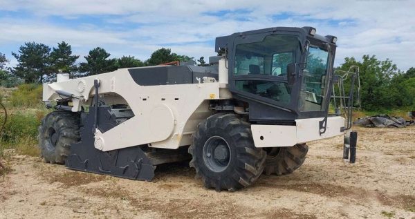 Wirtgen WR 2400 Soil Stabilizer