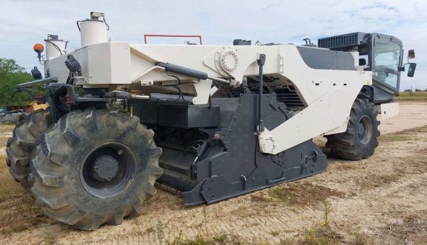 Wirtgen WR 2400 Soil Stabilizer