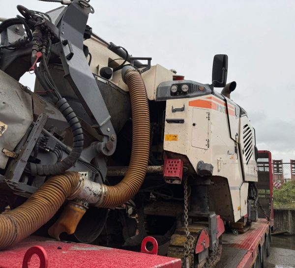 Wirtgen W 120 CFi Road Planer