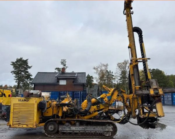 Klemm KR805-2 Micro Piling Rig