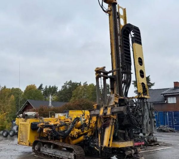 Klemm KR805-2 Micro Piling Rig