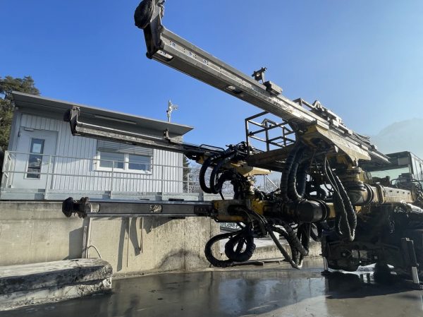 Atlas Copco XE3C Underground Rock Drill Atlas Copco XE3C Underground Rock Drill