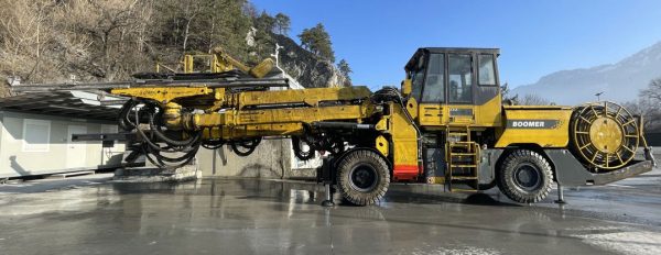 Atlas Copco XE3C Underground Rock Drill Atlas Copco XE3C Underground Rock Drill