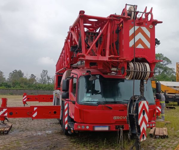 Grove GMK 5250 Mobile Crane Grove GMK 5250 Mobile Crane