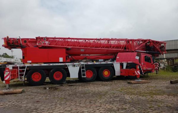 Grove GMK 5250 Mobile Crane Grove GMK 5250 Mobile Crane