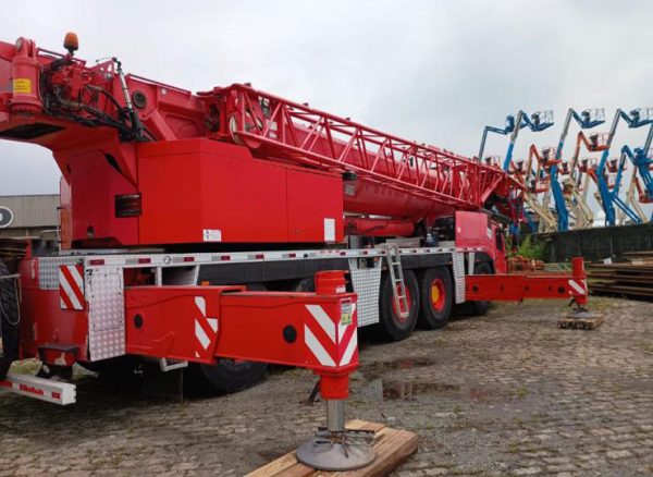 Grove GMK 5250 Mobile Crane Grove GMK 5250 Mobile Crane