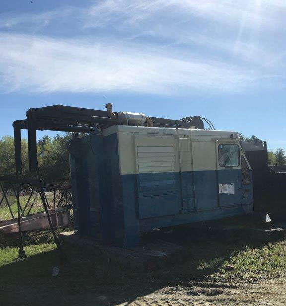 Manitowoc 3900 Crawler Crane Manitowoc 3900 Crawler Crane