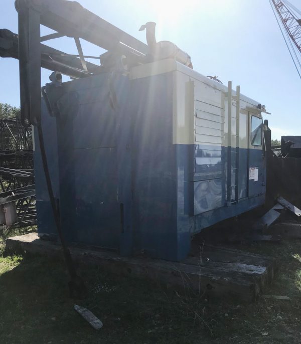 Manitowoc 3900 Crawler Crane Manitowoc 3900 Crawler Crane