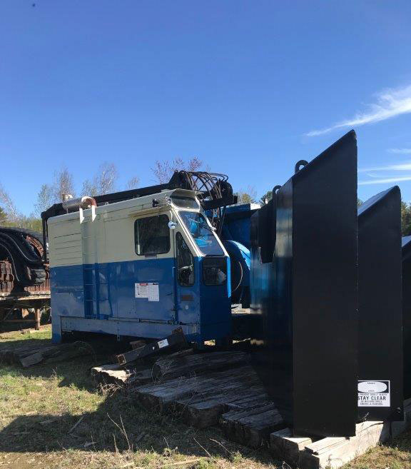 Manitowoc 3900 Crawler Crane Manitowoc 3900 Crawler Crane