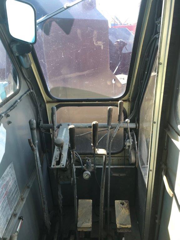 Manitowoc 3900 Crawler Crane Manitowoc 3900 Crawler Crane