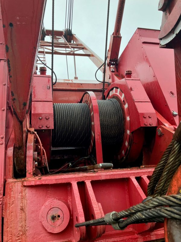 Manitowoc 3900W S2 Crawler Crane Manitowoc 3900W S2 Crawler Crane