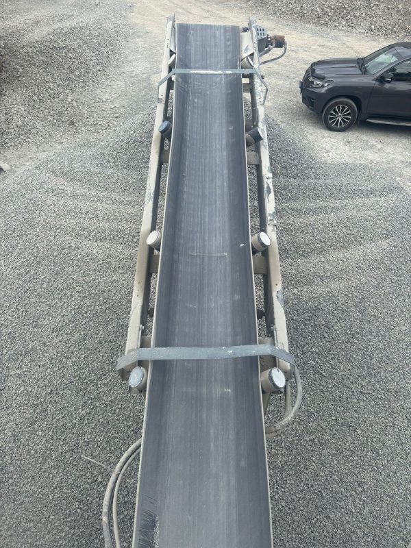 Metso Lokotrack LT220D Cone Crusher Metso Lokotrack LT220D Cone Crusher